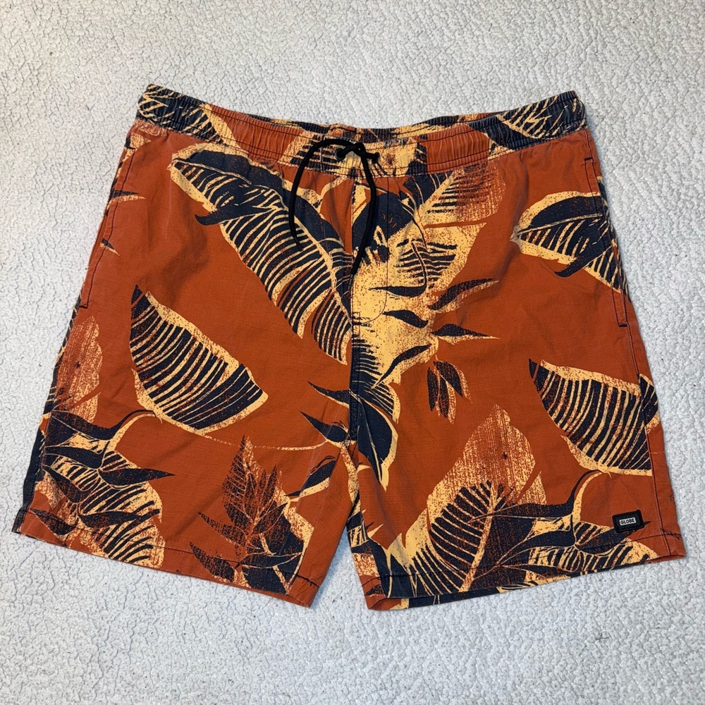 Globe Hawaiin floral shorts